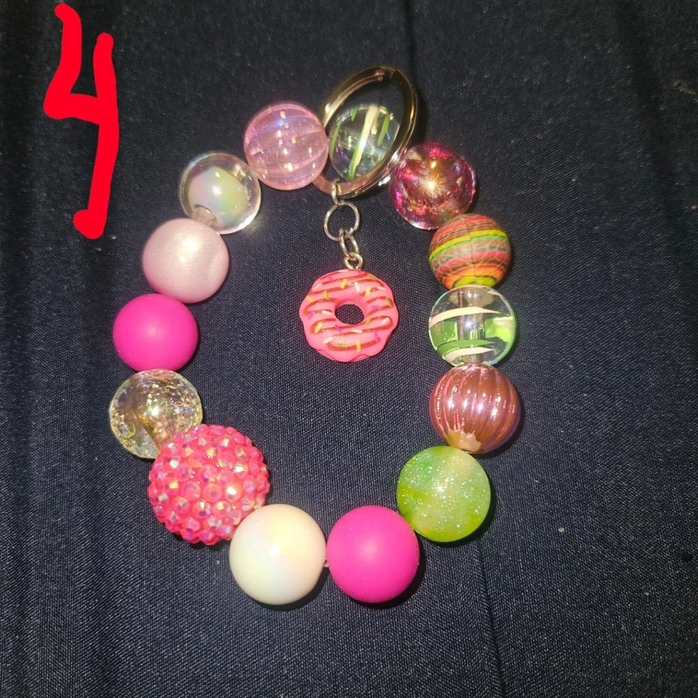 Beautiful key chains - Picture 3 of 5